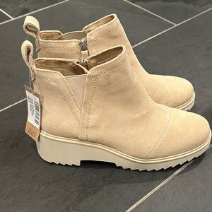 Toms Beige Suede Chelsea-Style Ankle Booties